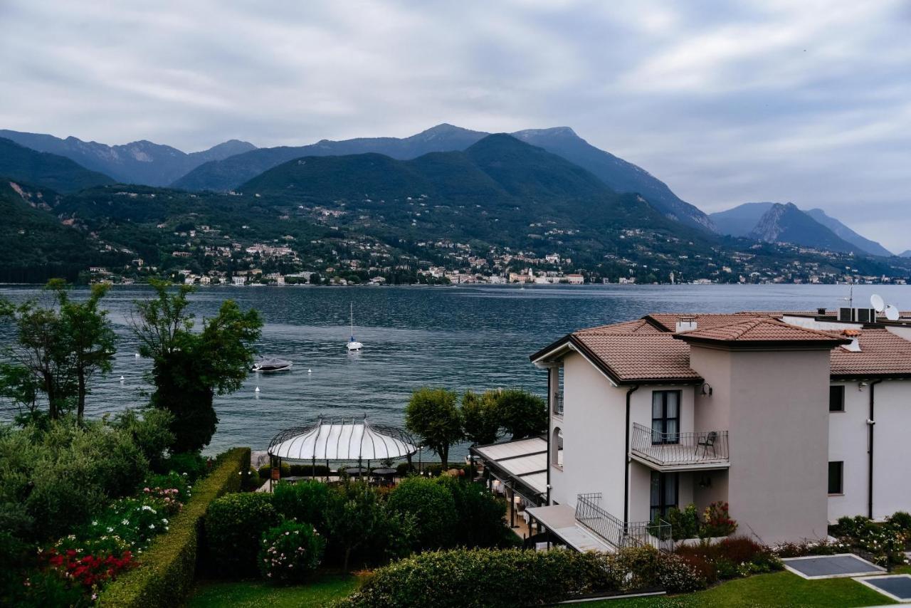 Bella Hotel & Restaurant With Private Dock For Mooring Boats San Felice del Benaco Extérieur photo